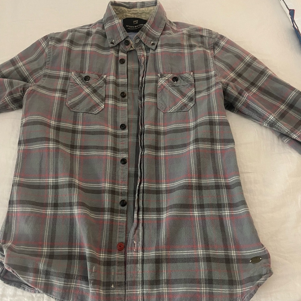 Scotch and Soda Plaid Flannel Button up shirt. Size Medium